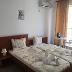 بيت ضيافة Lilia نيسيبار