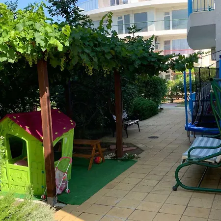 Lilia Guest house