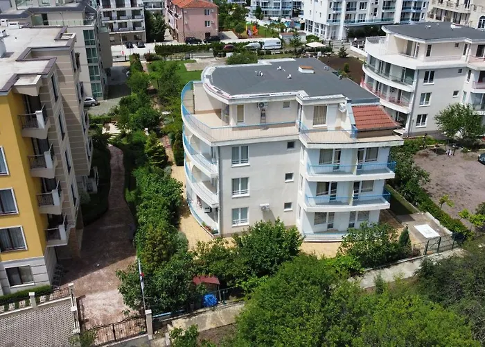 Lilia Πανσιόν