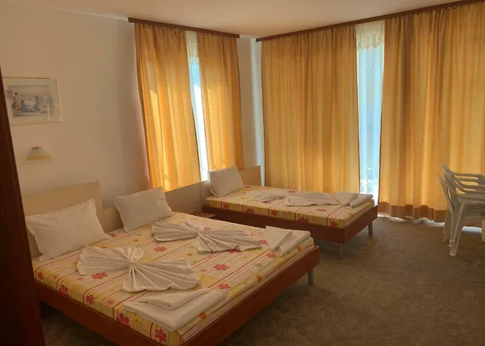 Lilia Πανσιόν